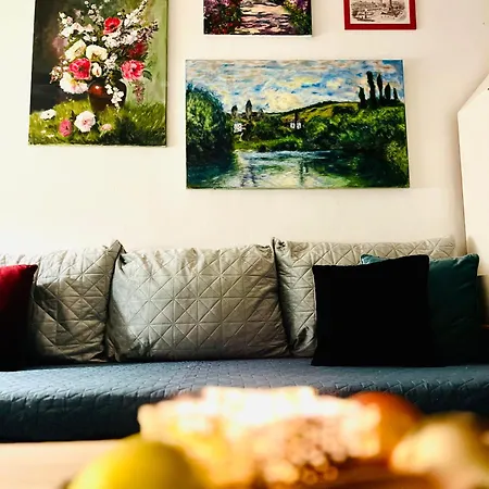 Vakantiehuis Art Gallery Near Pardubice